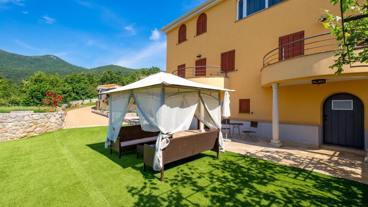 Apartments Villa Bv Opatija Exterior foto